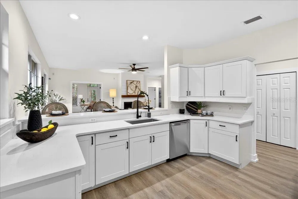 4412 SW 101ST DRIVE Gainesville, FL 32608