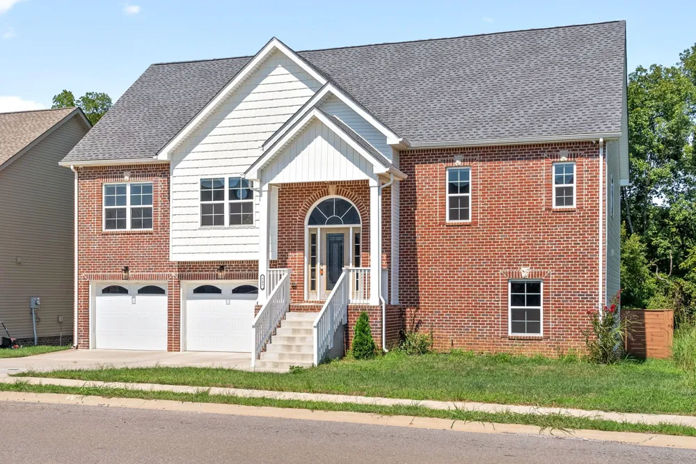 737 Buffalo Ford Dr Clarksville, TN 37042