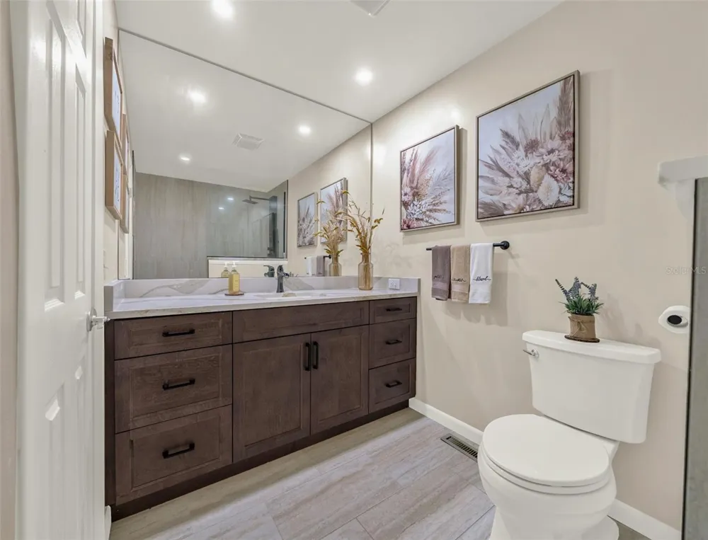 123 SUNRISE BOULEVARD Debary, FL 32713