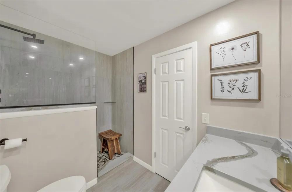 123 SUNRISE BOULEVARD Debary, FL 32713