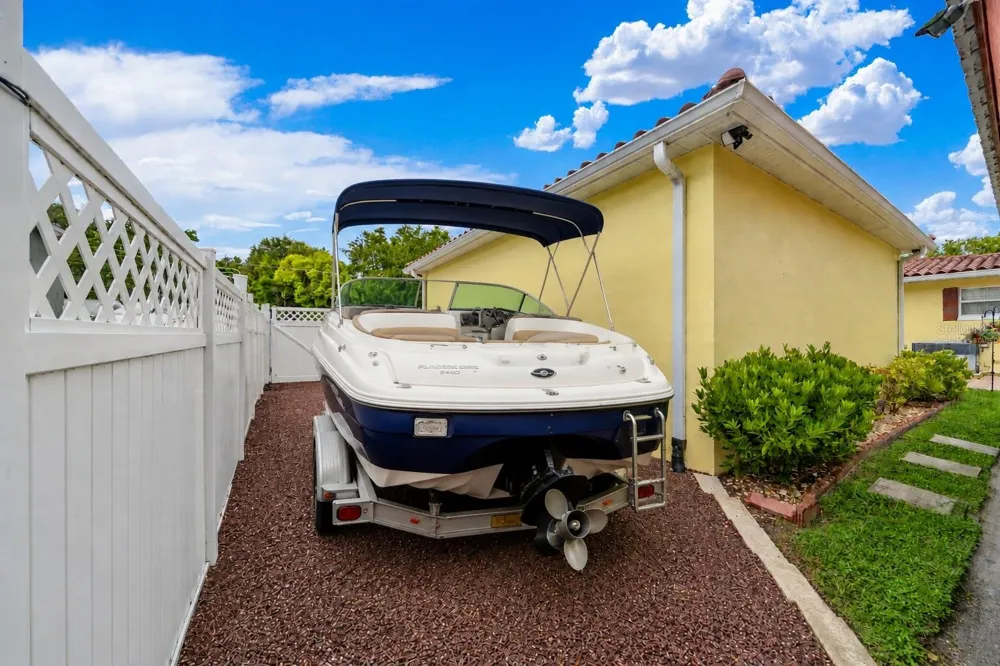 123 SUNRISE BOULEVARD Debary, FL 32713