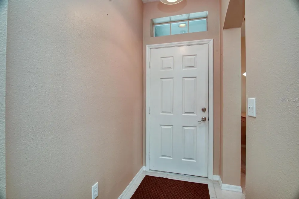11092 WINDSOR PLACE CIRCLE Tampa, FL 33626