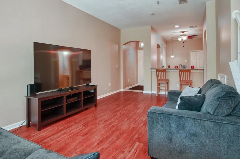 11092 WINDSOR PLACE CIRCLE Tampa, FL 33626