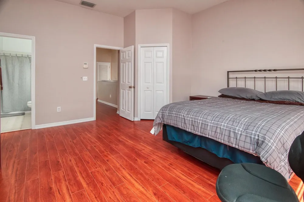 11092 WINDSOR PLACE CIRCLE Tampa, FL 33626