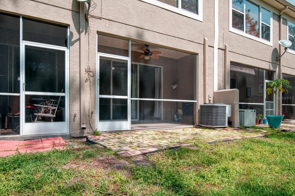 11092 WINDSOR PLACE CIRCLE Tampa, FL 33626