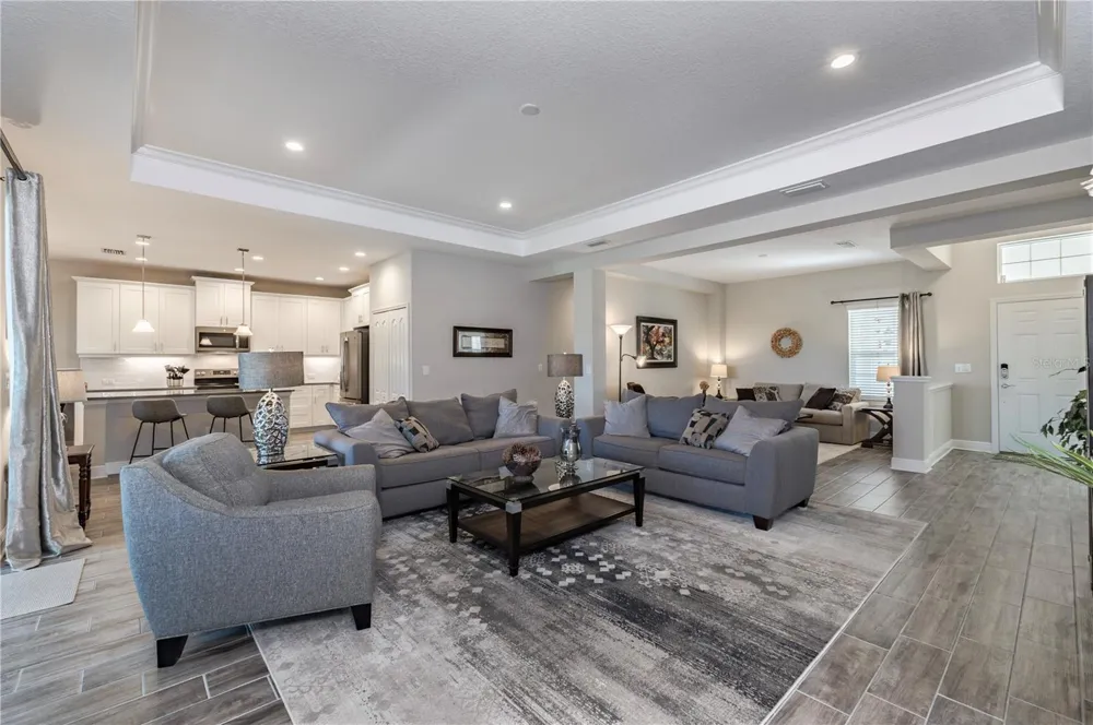 1117 THORNBURY DRIVE Parrish, FL 34219