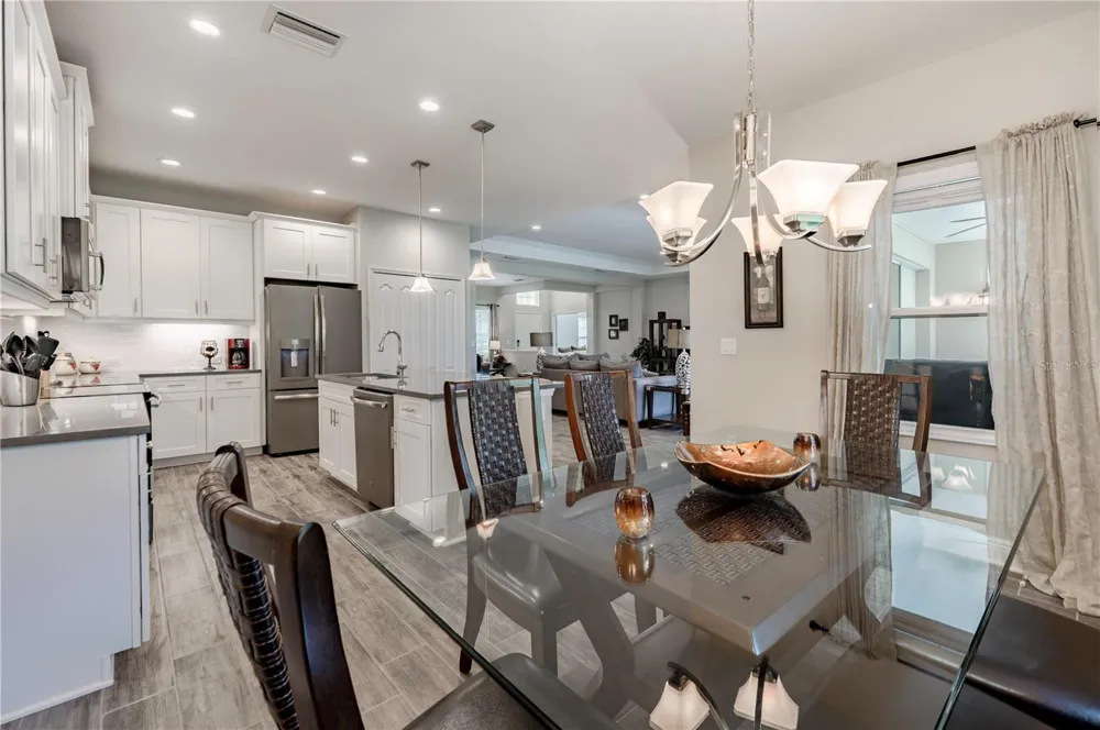 1117 THORNBURY DRIVE Parrish, FL 34219
