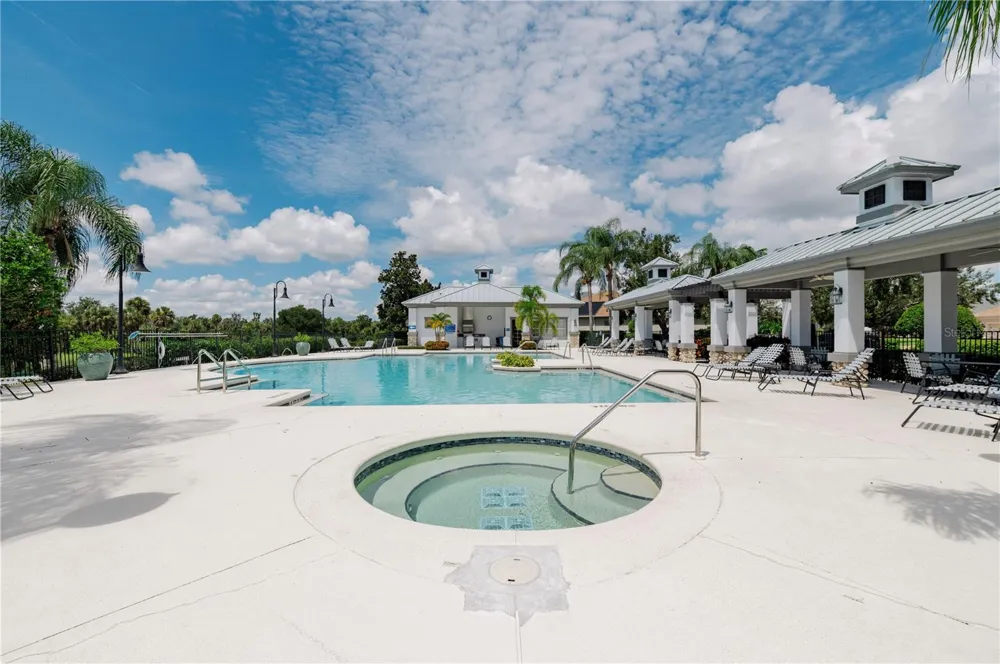 1117 THORNBURY DRIVE Parrish, FL 34219
