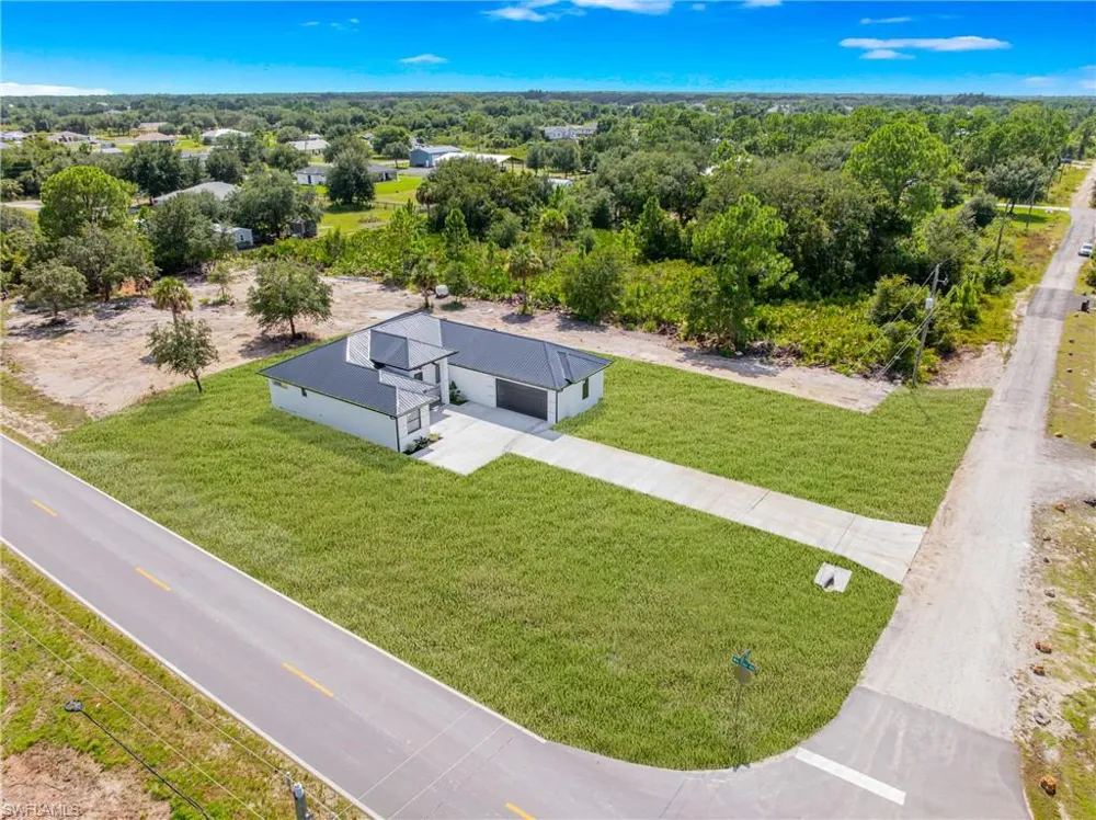 7717 18th Terrace Labelle, FL 33935