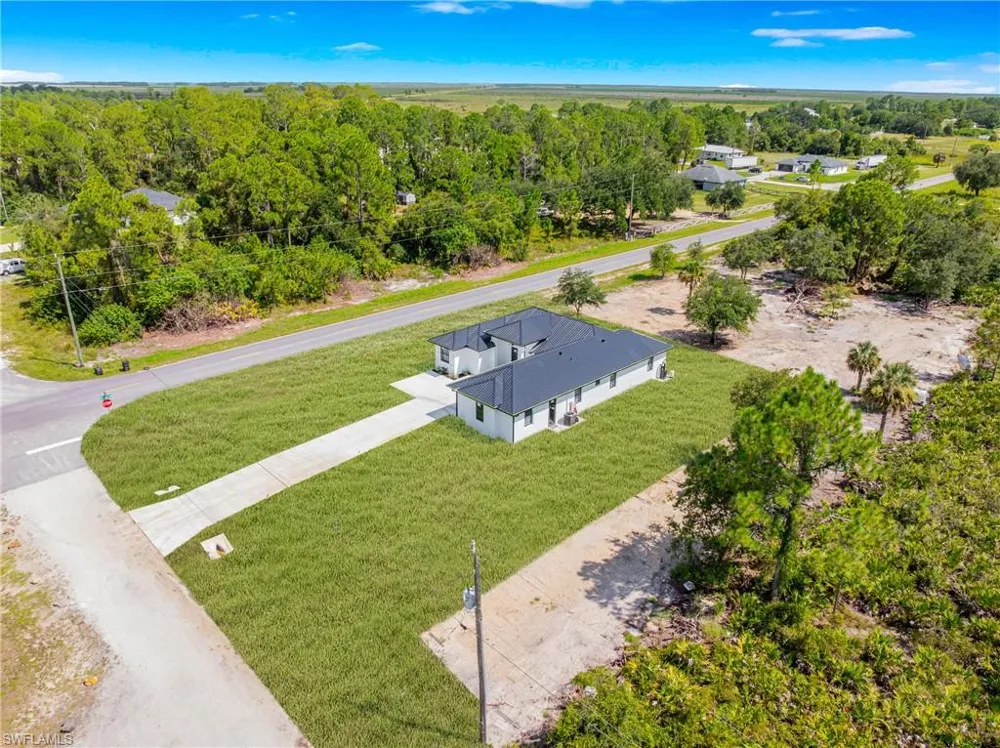 7717 18th Terrace Labelle, FL 33935