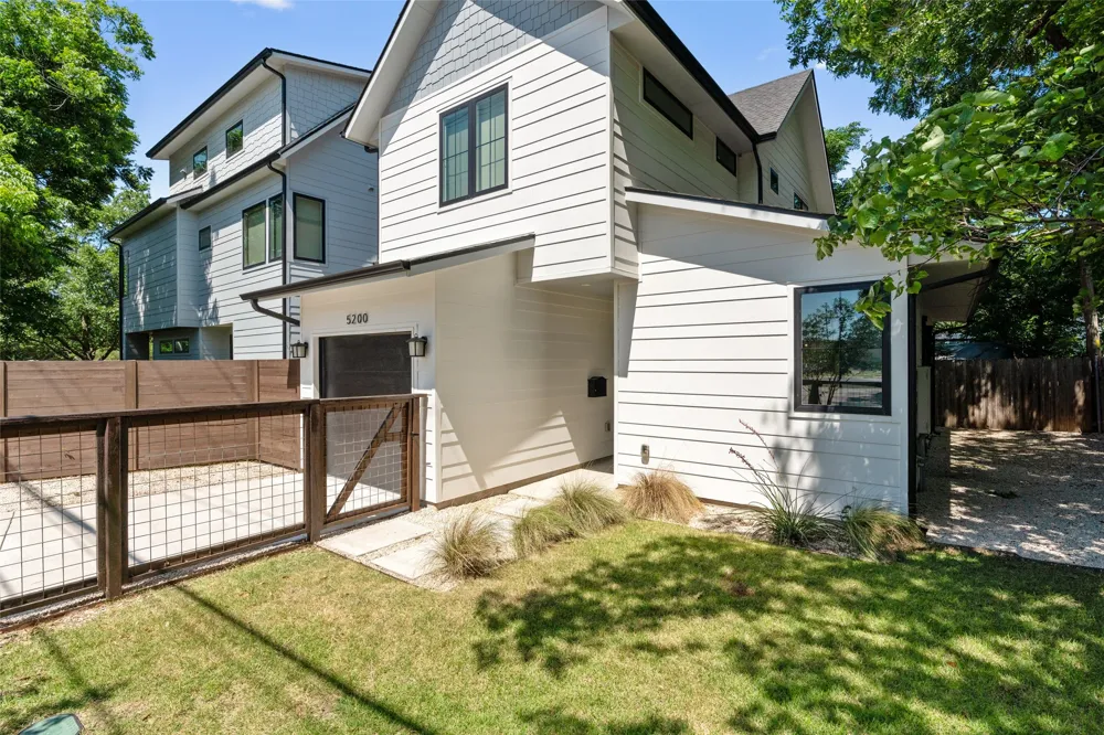 5200 Grover Avenue Austin, TX 78756