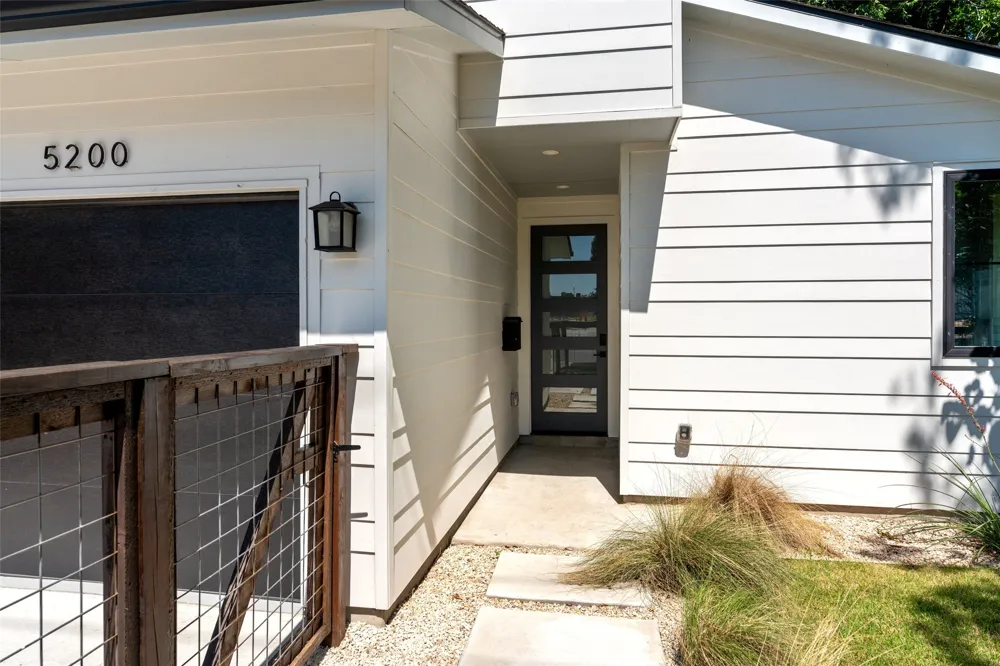 5200 Grover Avenue Austin, TX 78756