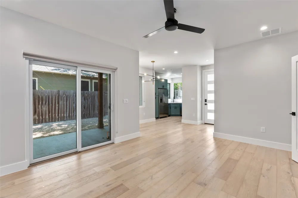 5200 Grover Avenue Austin, TX 78756