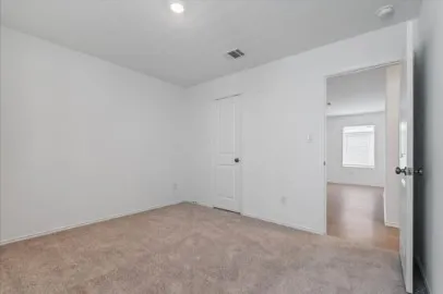 300 Twilight Breeze Way Hutto, TX 78634