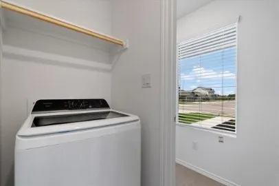 300 Twilight Breeze Way Hutto, TX 78634