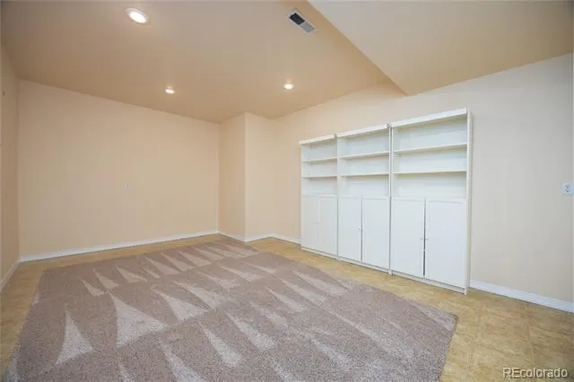 2504 Pine Valley View Colorado Springs, CO 80920