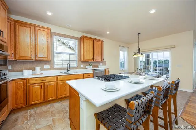 2504 Pine Valley View Colorado Springs, CO 80920