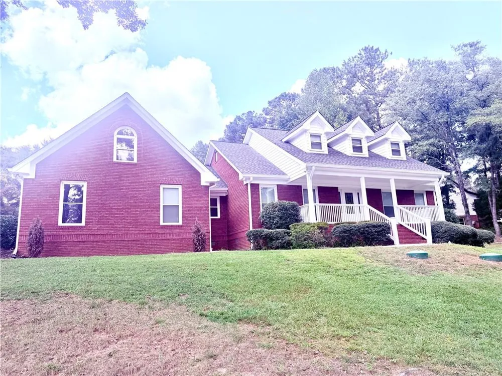 2660 Sandy Creek Circle Loganville, GA 30052