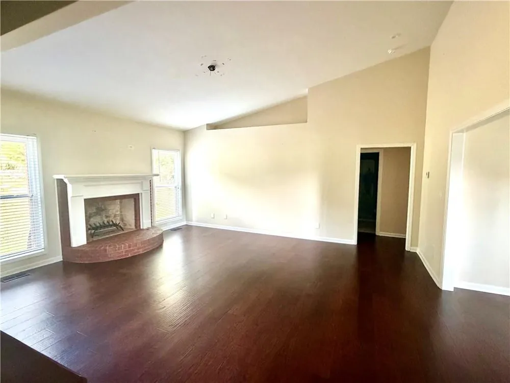2660 Sandy Creek Circle Loganville, GA 30052