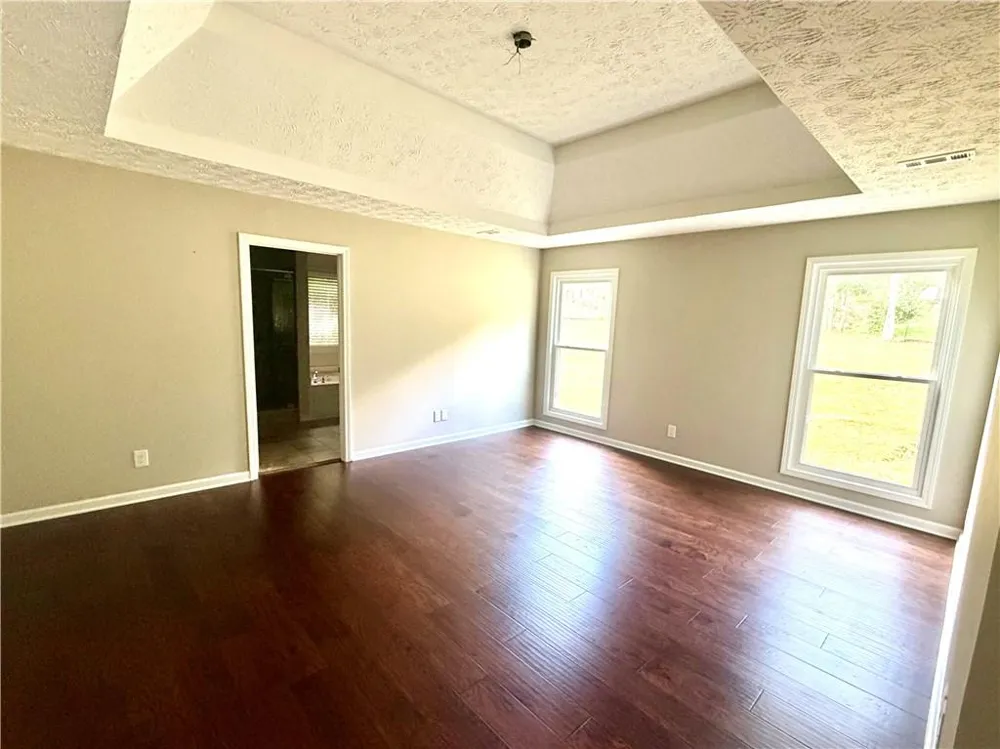 2660 Sandy Creek Circle Loganville, GA 30052