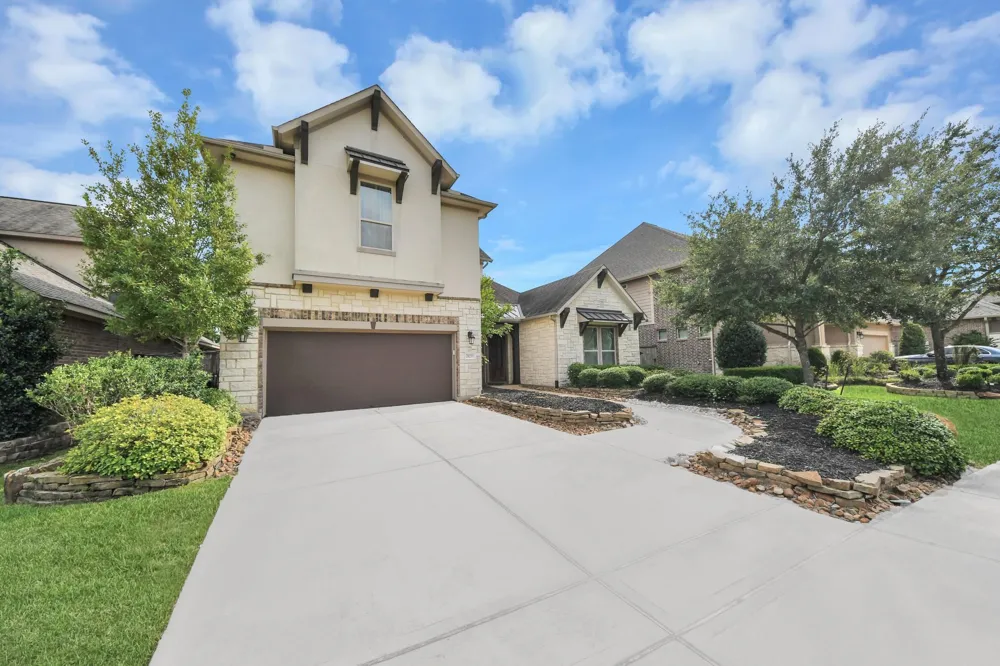20211 Cascading Falls Boulevard Cypress, TX 77433