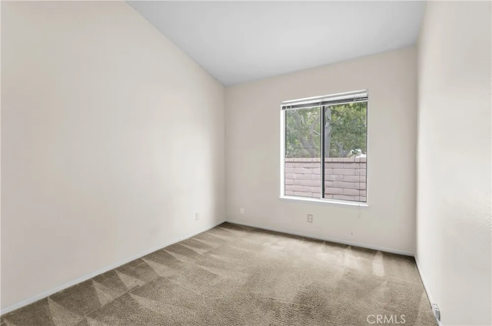 39370 Harvard Palmdale, CA 93551