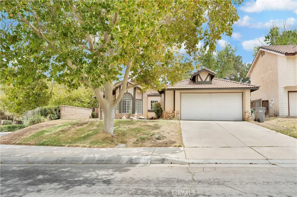 39370 Harvard Palmdale, CA 93551