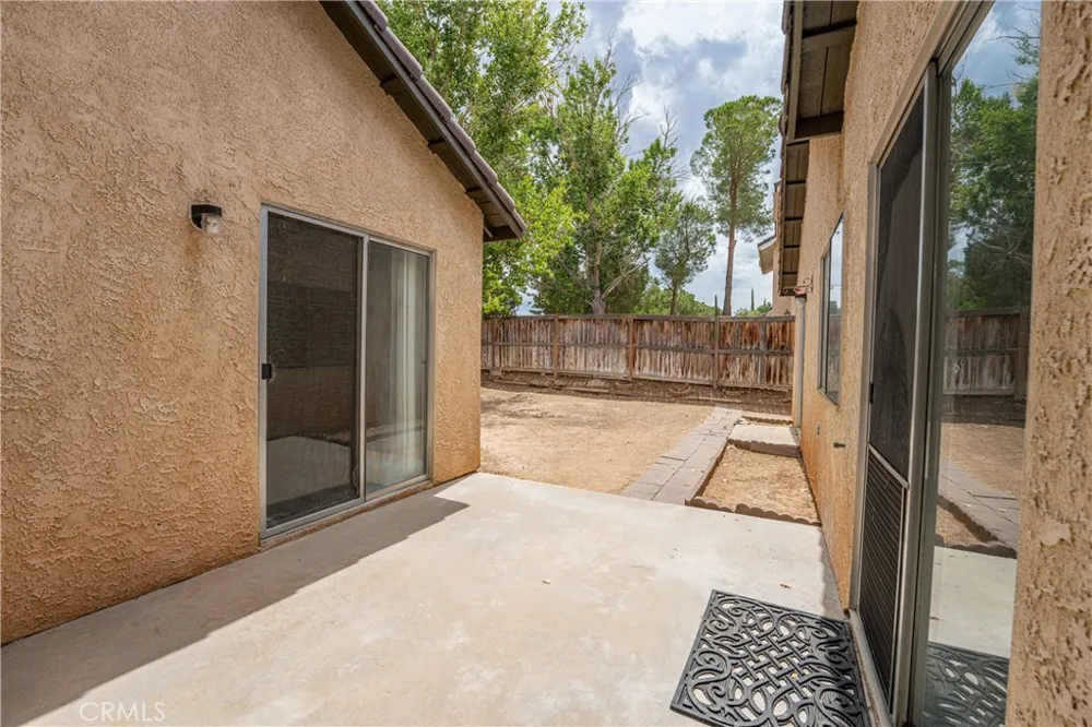 39370 Harvard Palmdale, CA 93551