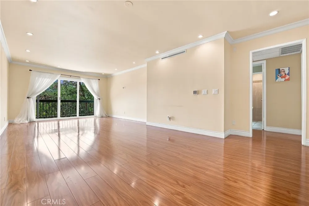 2940 Verdugo Glendale, CA 91208