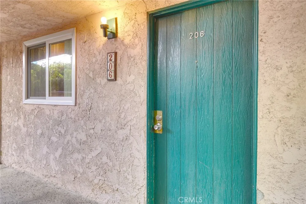 2940 Verdugo Glendale, CA 91208