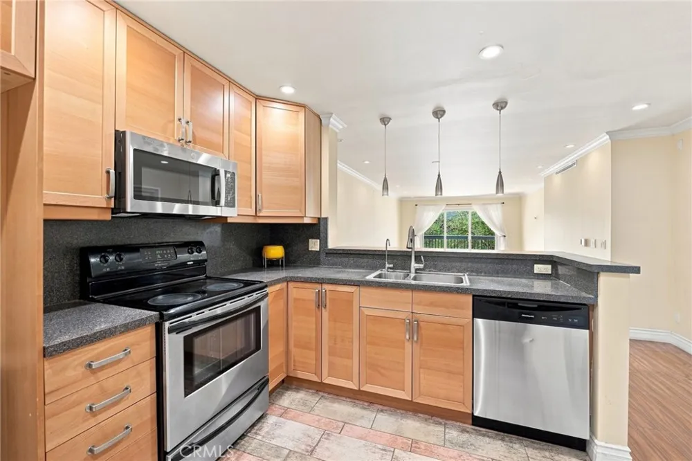 2940 Verdugo Glendale, CA 91208
