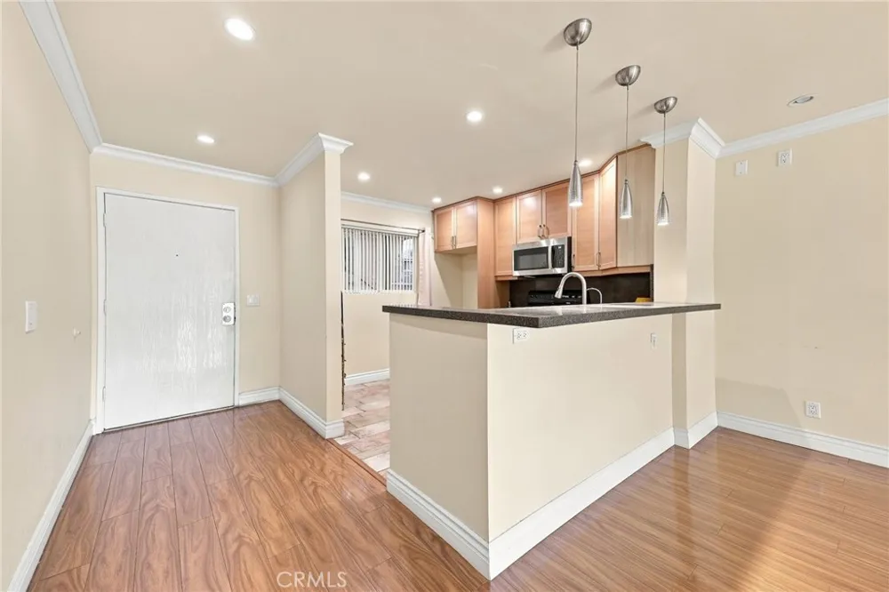 2940 Verdugo Glendale, CA 91208