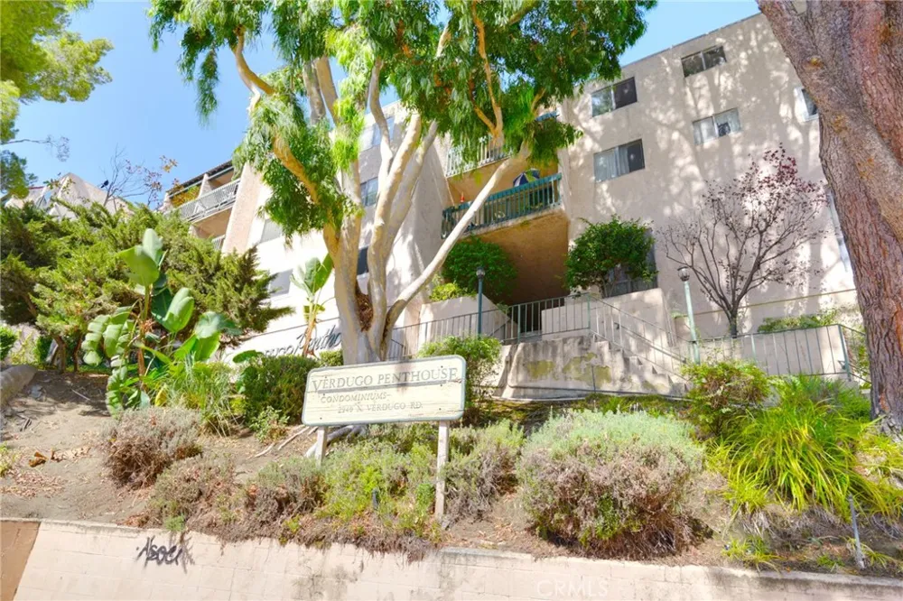 2940 Verdugo Glendale, CA 91208