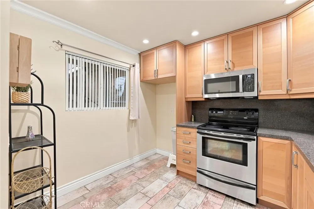 2940 Verdugo Glendale, CA 91208