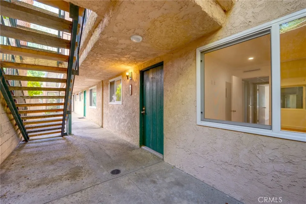 2940 Verdugo Glendale, CA 91208