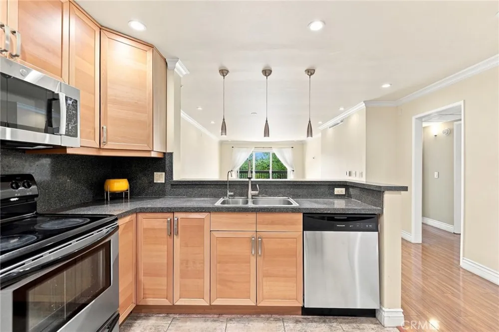 2940 Verdugo Glendale, CA 91208