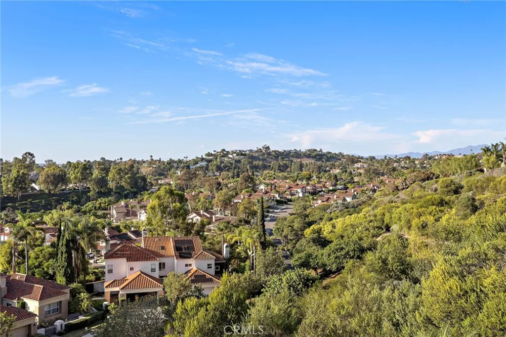 17 Siena Laguna Niguel, CA 92677
