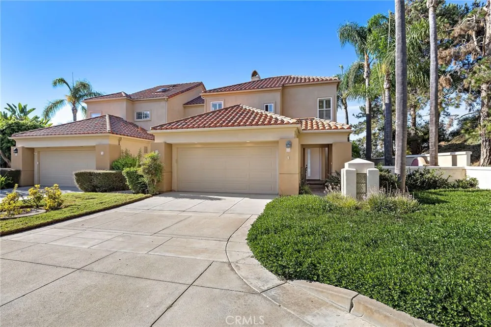17 Siena Laguna Niguel, CA 92677