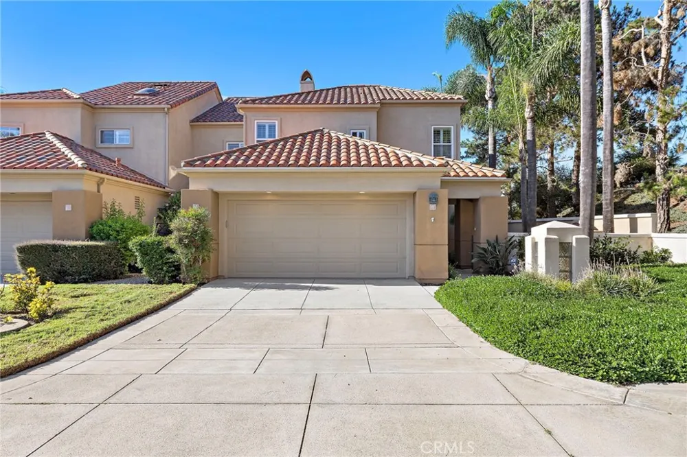 17 Siena Laguna Niguel, CA 92677