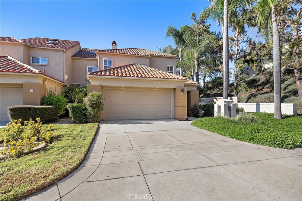 17 Siena Laguna Niguel, CA 92677