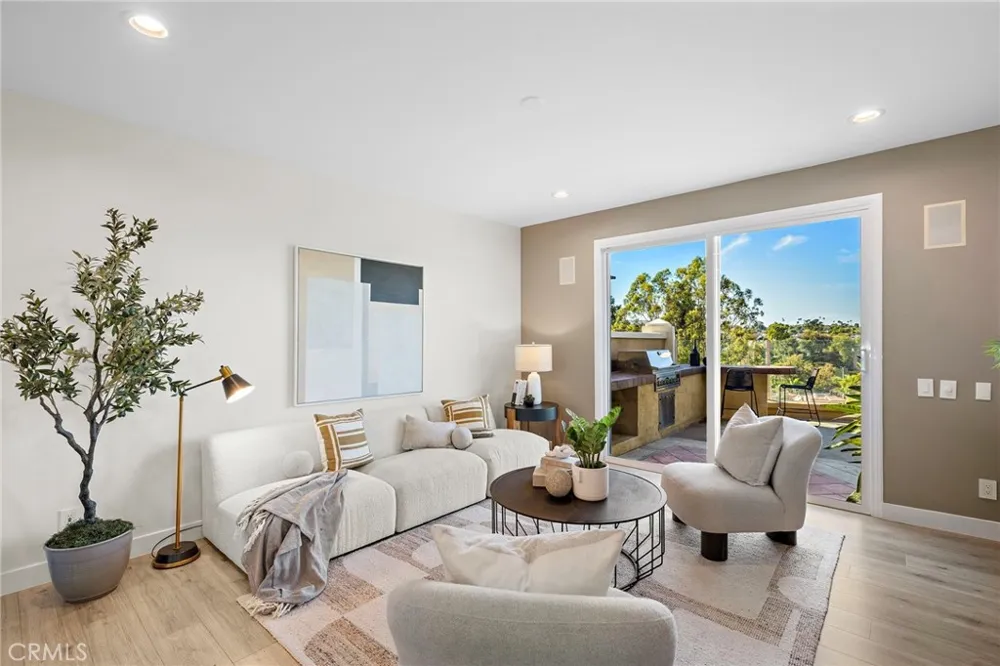 17 Siena Laguna Niguel, CA 92677