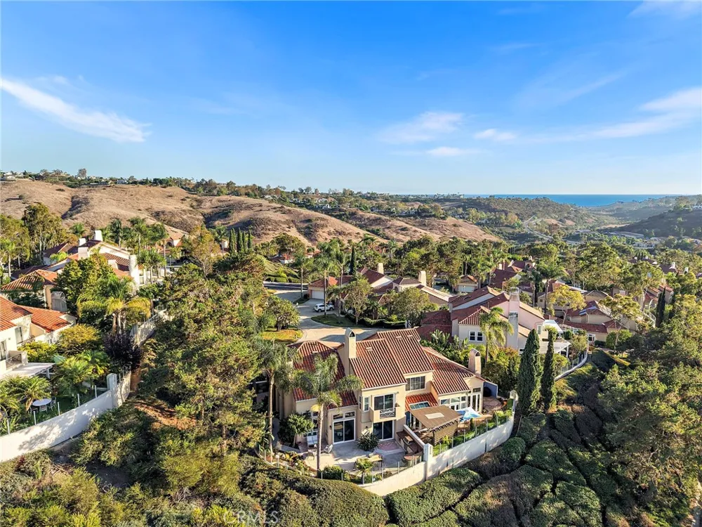 17 Siena Laguna Niguel, CA 92677