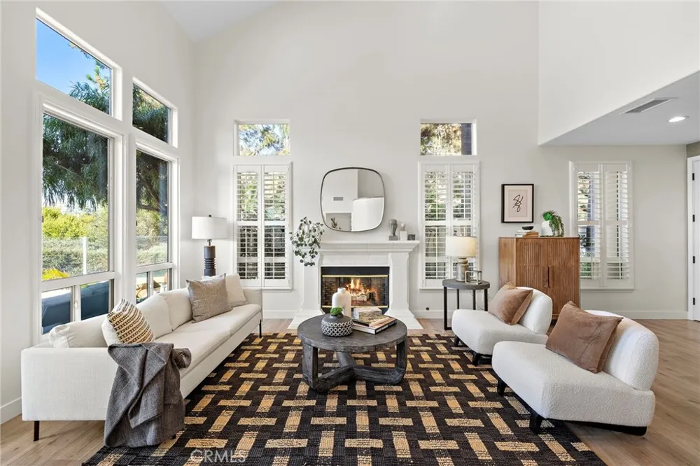 17 Siena Laguna Niguel, CA 92677