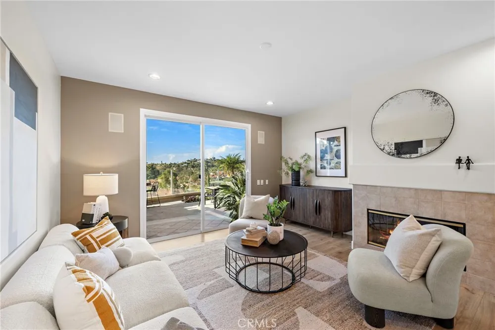 17 Siena Laguna Niguel, CA 92677