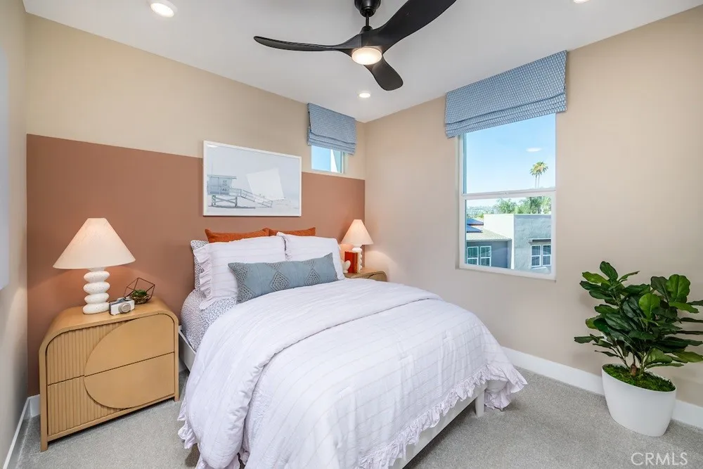 1079 E Scenic Drive Orange, CA 92867