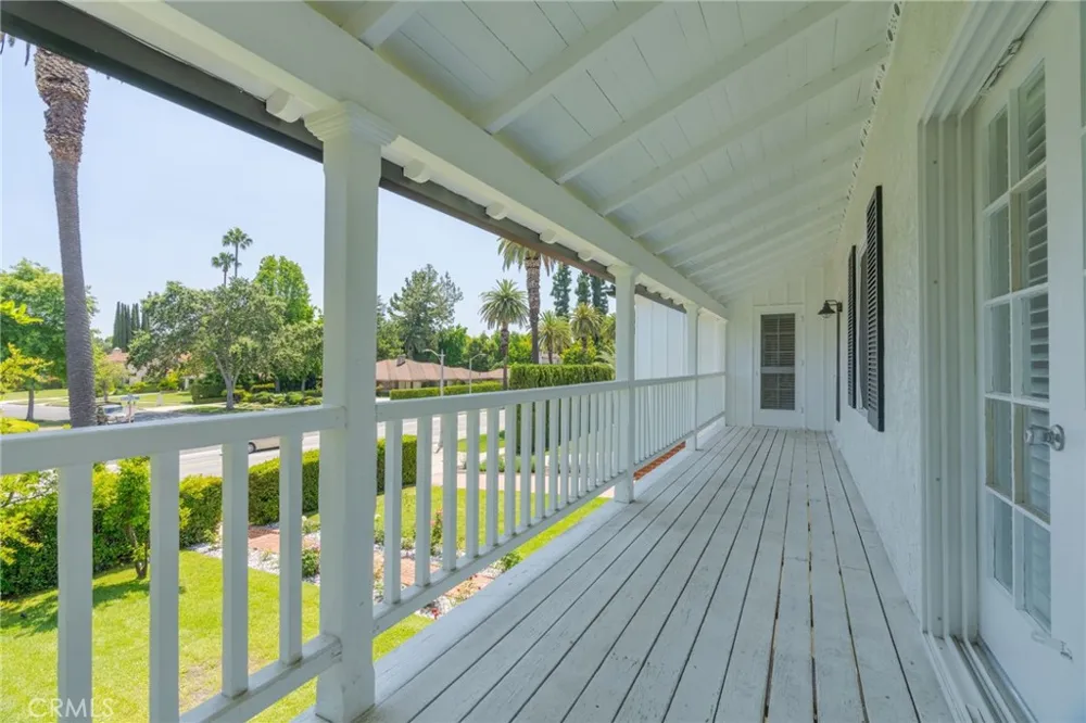 2245 E California San Marino, CA 91108