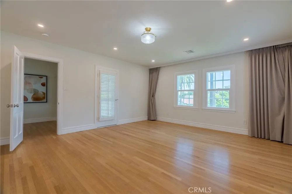 2245 E California San Marino, CA 91108