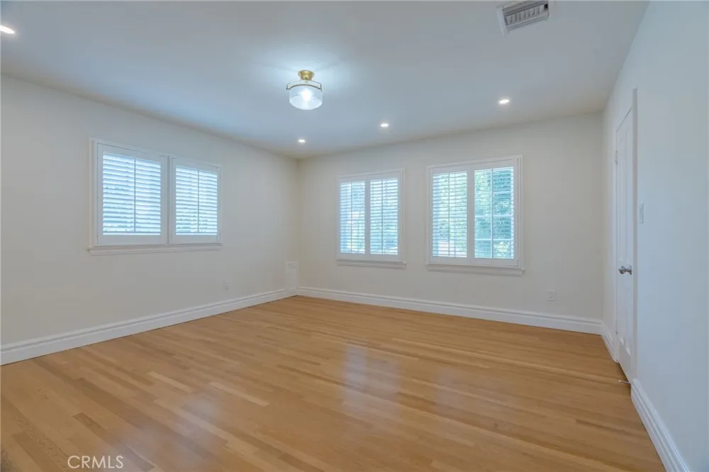 2245 E California San Marino, CA 91108