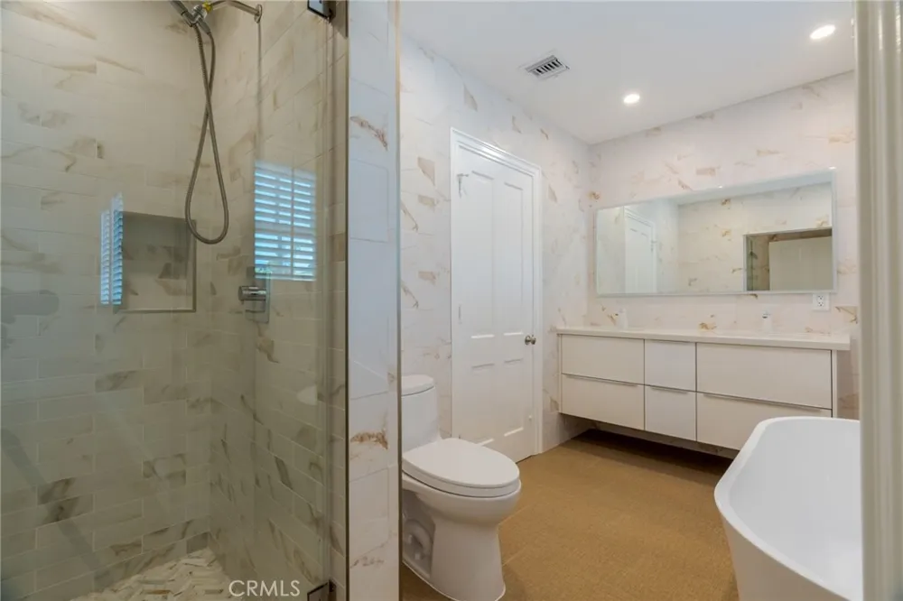 2245 E California San Marino, CA 91108