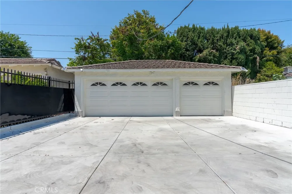 2245 E California San Marino, CA 91108